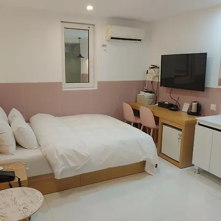 Hotel Pop2 Jongno