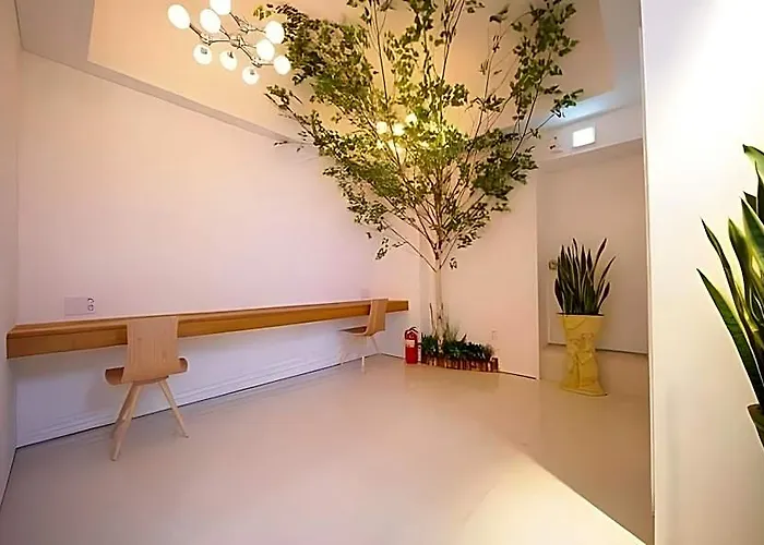 Pop2 Jongno Hotel 2*