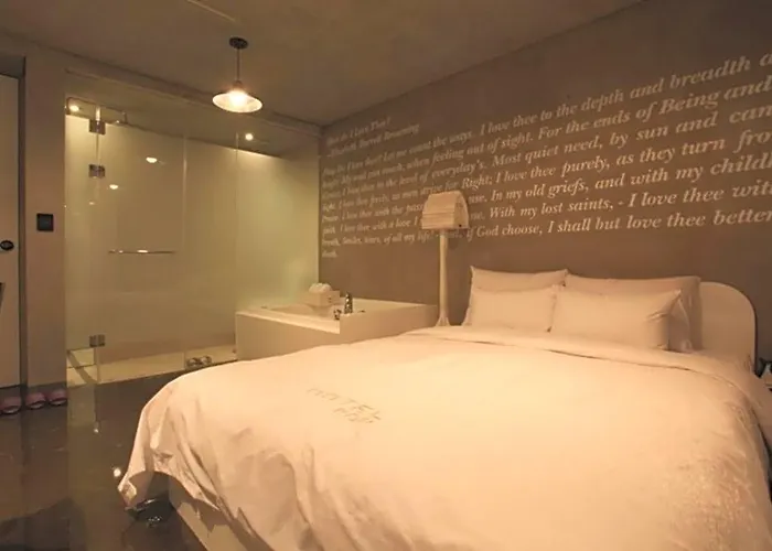 Hotel Pop2 Jongno