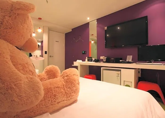 Hotel Pop2 Jongno 2*